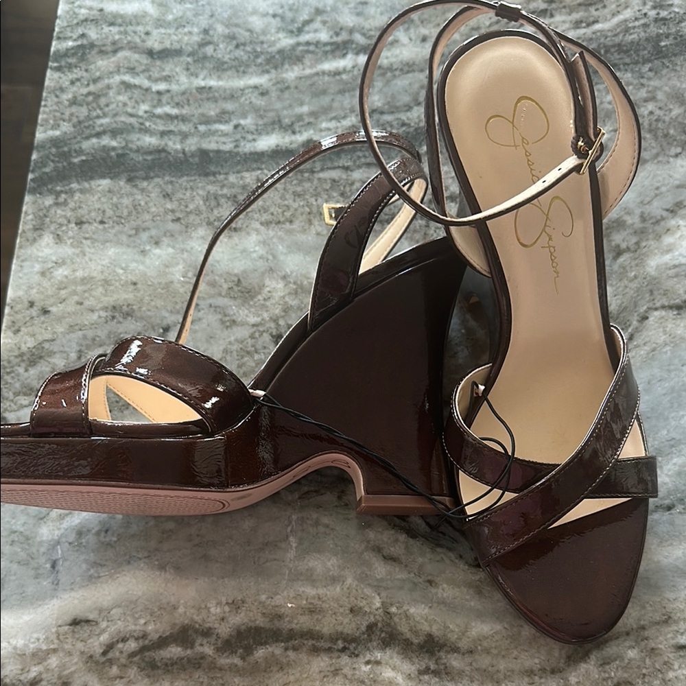 Jessica Simpson Women's Brown wedge Strappy Heels size 9/40 never worn